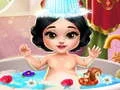 Permainan Mandi Bayi Putri Salju secara online