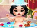 Permainan Mandi Bayi Putri Salju secara online